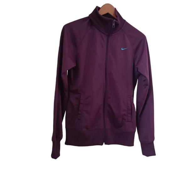 NIKE Full Zip 2 Pocket Maroon Jacket Size Medium - Picture 1 of 7